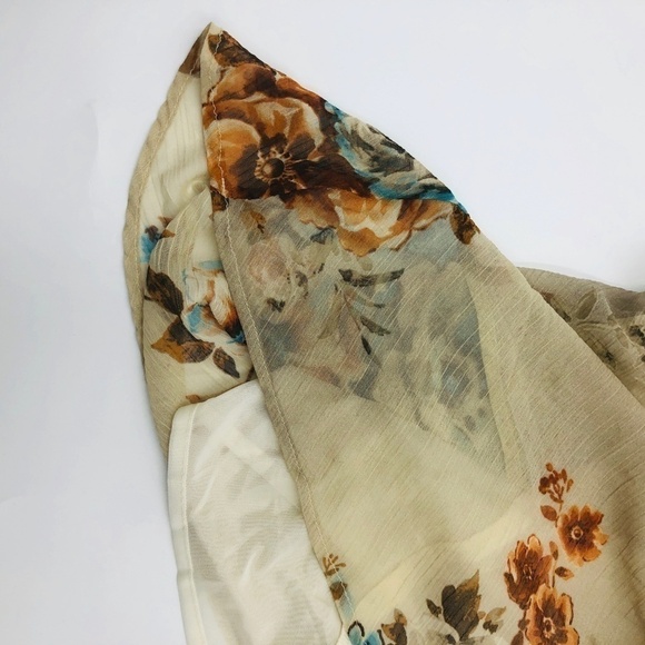 Zara | Sleeveless Floral Dressy Tunic Blouse - Picture 5 of 8